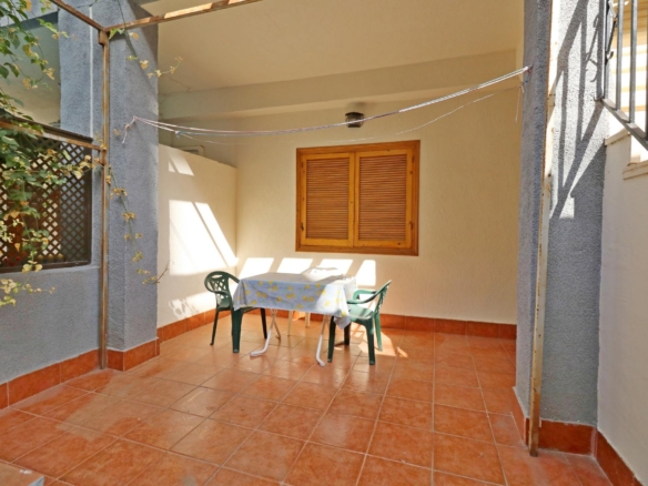 Bungalow in Torrevieja – YC451977