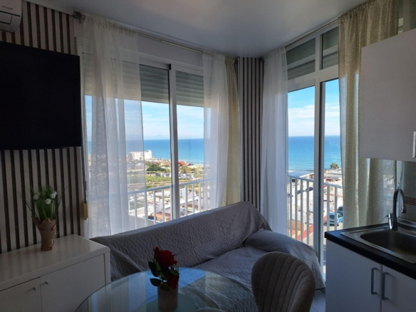 Apartment in Torrevieja – YC416482