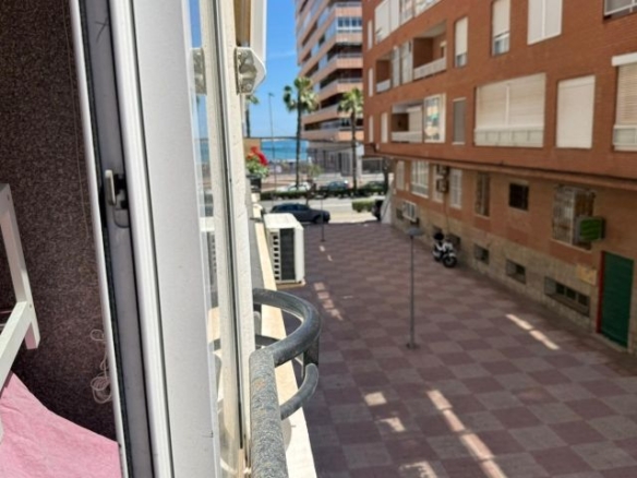 Apartment in Torrevieja – YC414593
