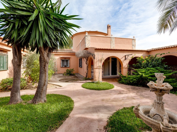 Villa in Torrevieja – YC419164