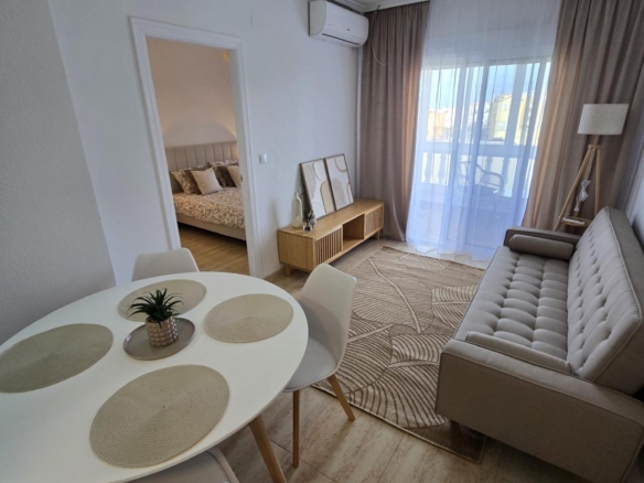 Apartment in Torrevieja – YC454471