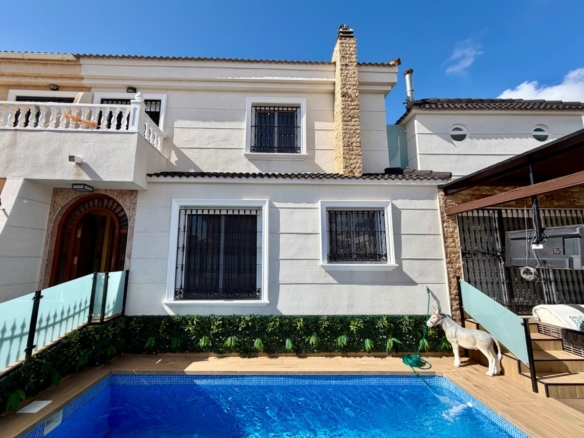 Town House in Orihuela Costa – YC414815