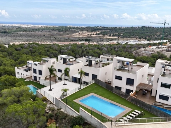 Apartment in San Miguel de Salinas – YC417517