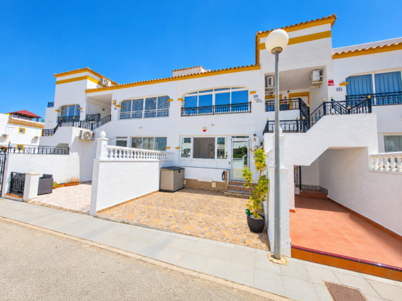 Apartment in Vistabella Golf Entre Naranjos – YC418176