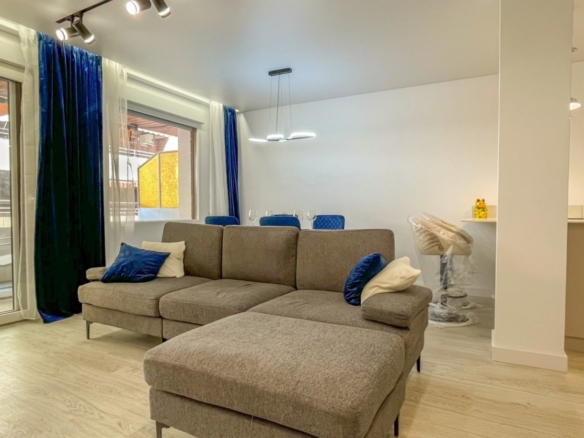 Apartment in Torrevieja – YC414512