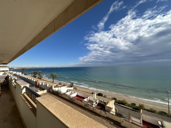 Apartment in Mil Palmeras – YC414476