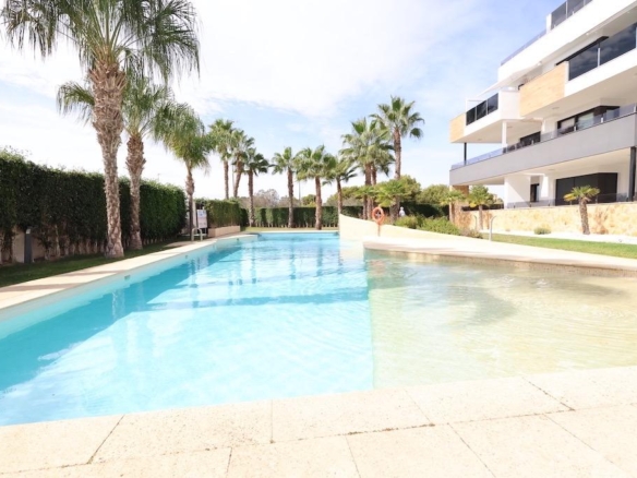 Apartment in Orihuela Costa – YC415871