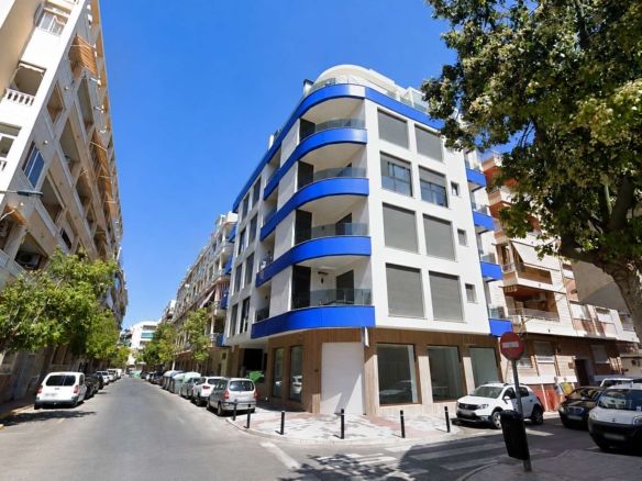 Apartment in Torrevieja – YC414512
