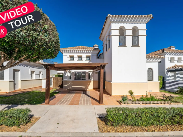 Villa in La Torre Golf Resort – YC465900