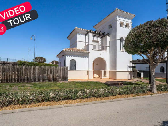 Villa in La Torre Golf Resort – YC465935