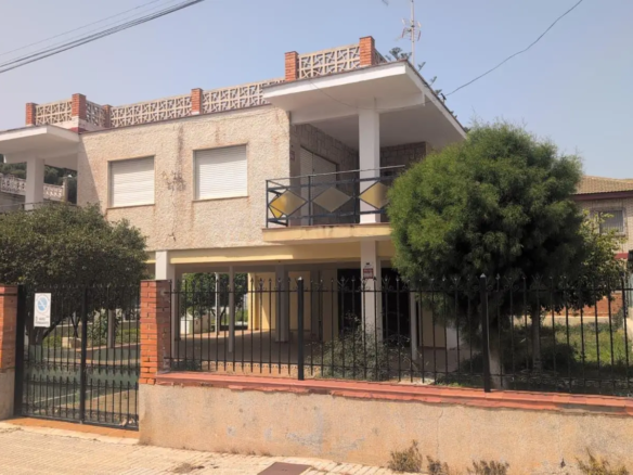 Villa in Los Alcazares – YC465949