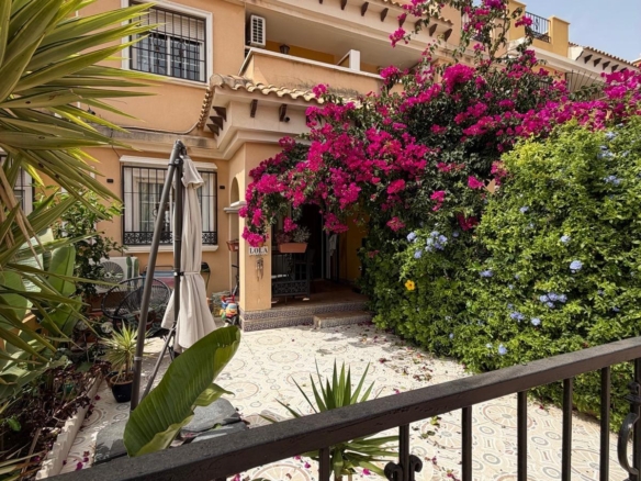 Bungalow in Torrevieja – YC466140