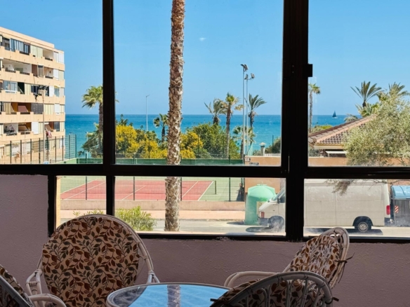 Apartment in Torrevieja – YC419960