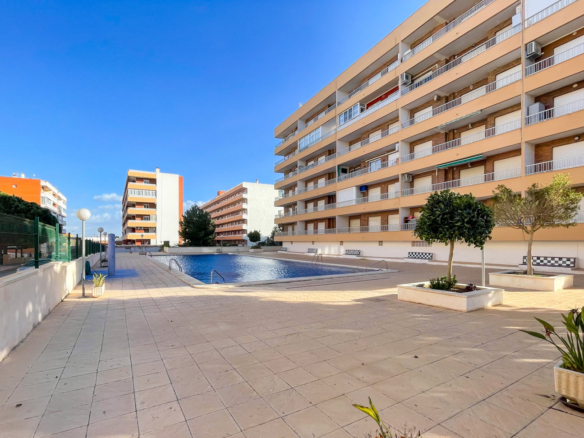 Apartment in Torrevieja – YC466410