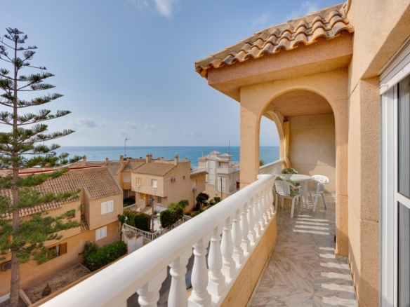Apartment in Torrevieja – YC473550