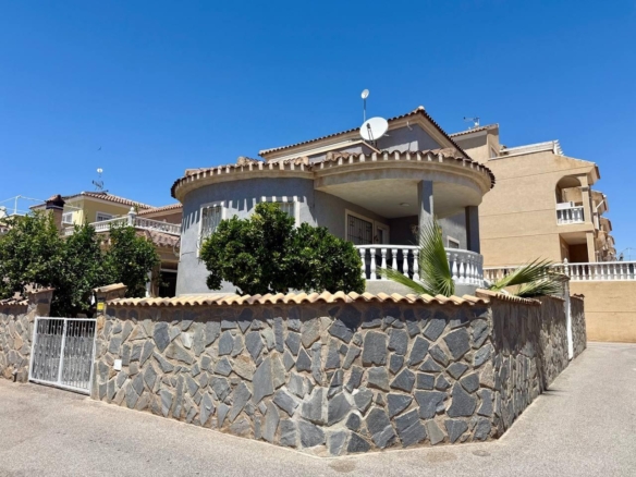 Villa in Orihuela Costa – YC473815