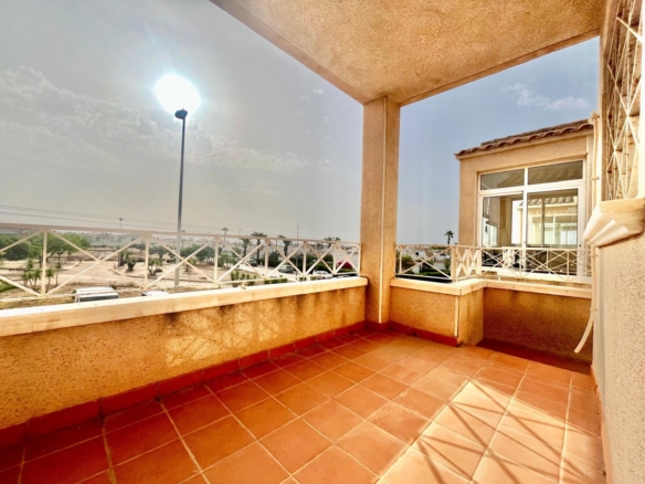 Bungalow in Orihuela Costa – YC473860