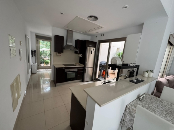 Town House in Torrevieja – YC473950