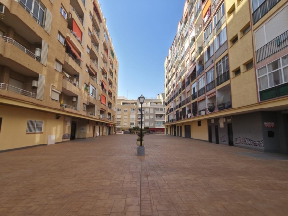 Apartment in Torrevieja – YC474000