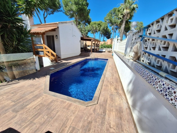 Villa in Pilar de La Horadada – YC474073