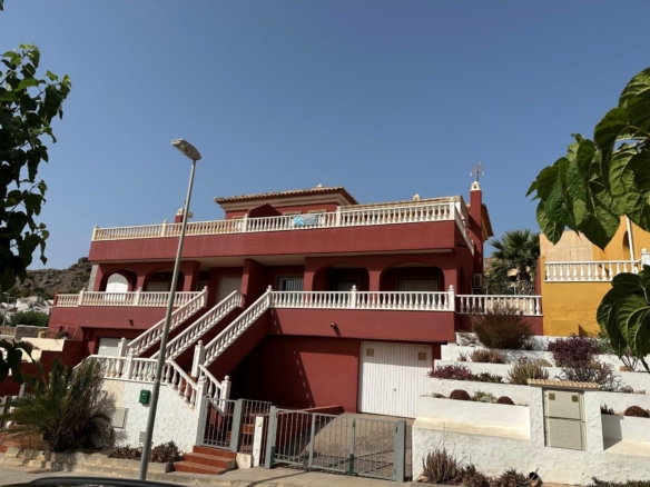 Villa in El Carmoli – YC475404