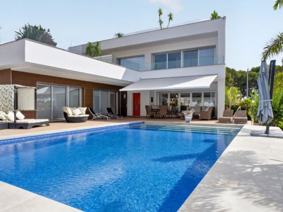 Villa in Pinar de Campoverde – YC483118