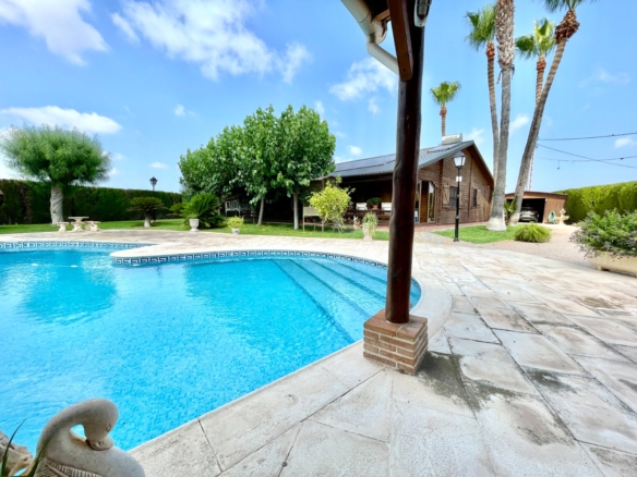 Villa in San Fulgencio – YC487182