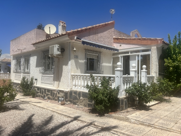 Villa in Camposol – YC490867