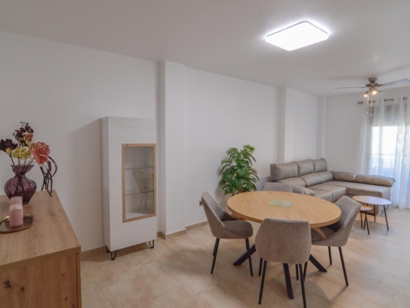 Apartment in Torrevieja – YC491019