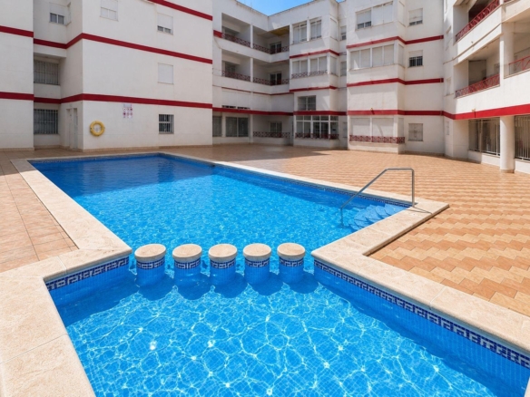 Apartment in Torrevieja – YC492361