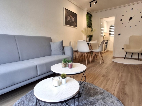 Apartment in Torrevieja – YC491416