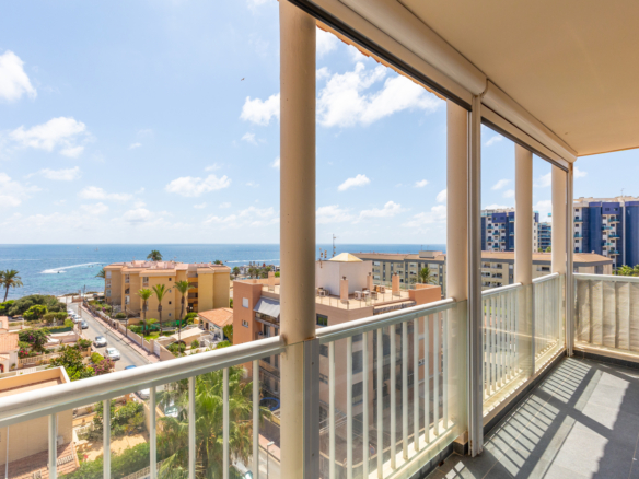Apartment in Torrevieja – YC493648