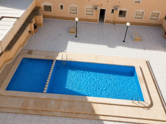 Penthouse in Torrevieja – YC494584