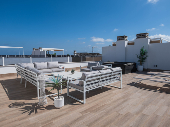 Penthouse Penthouse in Pilar de La Horadada – YC494599