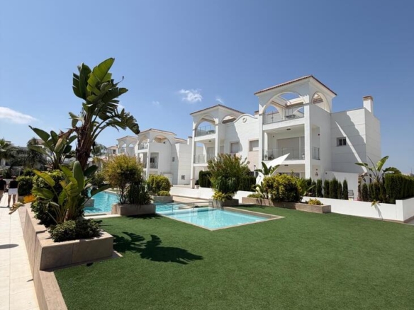 Bungalow in Ciudad Quesada – YC474125