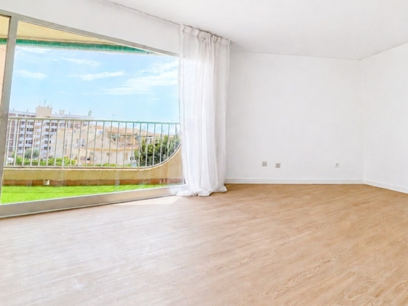 Apartment in Orihuela Costa – YC475559
