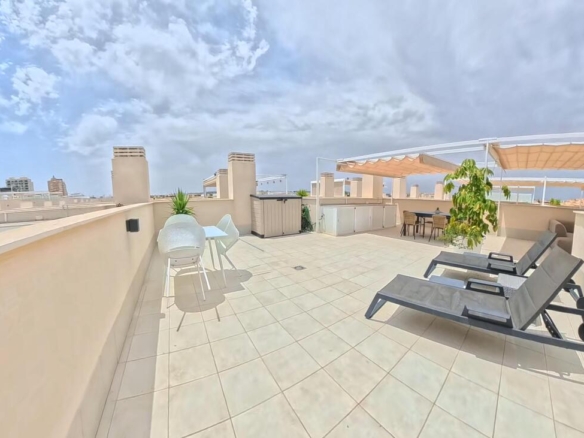 Penthouse Penthouse in Torrevieja – YC496211