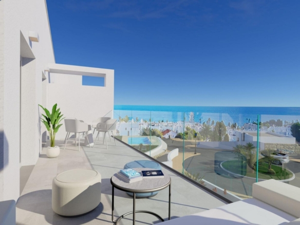 Flats and townhouses with sea views in Mojácar Playa, 600 metres from the beach