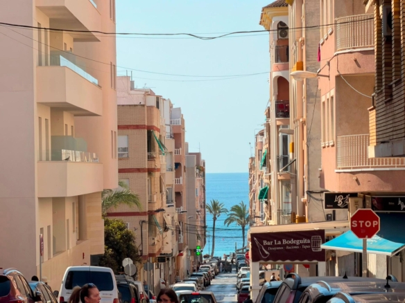 Apartment in Torrevieja – YC490782