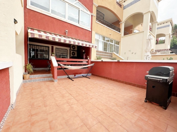 Bungalow in Orihuela Costa – YC490666