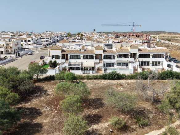 Apartment in Vistabella Golf Entre Naranjos – YC496460
