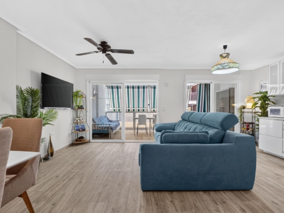 Apartment in Torrevieja – YC496487