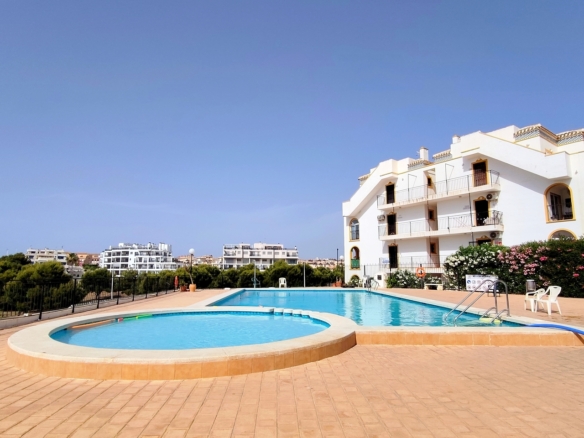 Apartment in La Zenia – YC496587