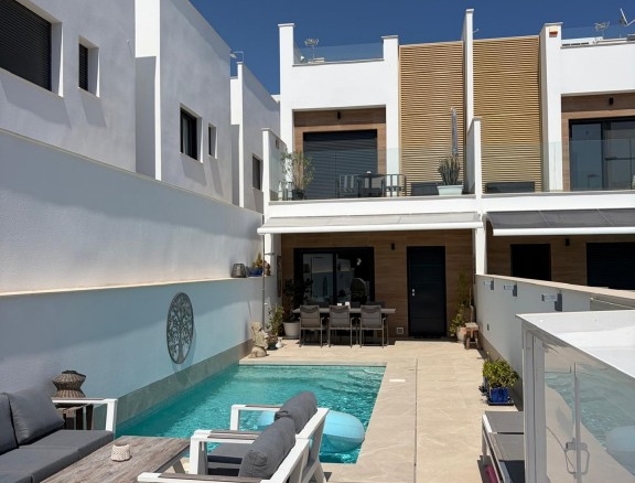 Town House in San Pedro del Pinatar – YC496711