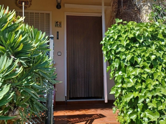 Bungalow in Orihuela Costa – YC496919