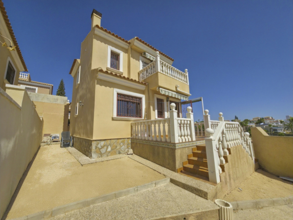 Villa in Villamartin – YC497027