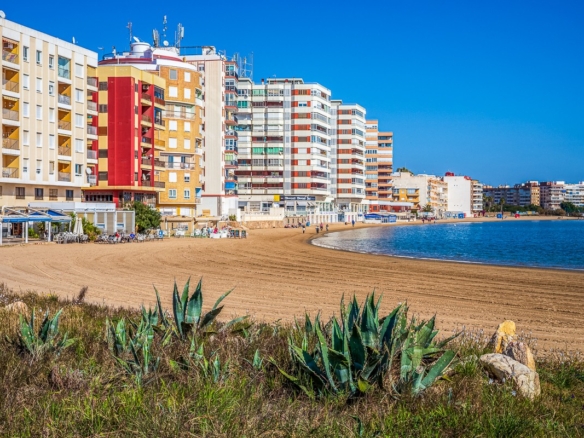 Apartment in Torrevieja – YC497480