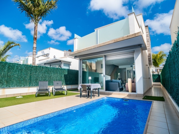 Villa in San Pedro del Pinatar – YC497655