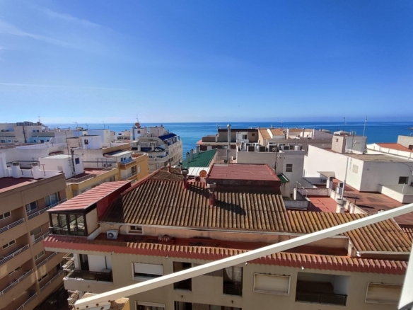 Penthouse in Torrevieja – YC498104