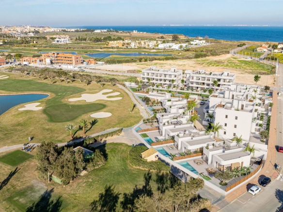 New Build Residential Complex Near Serena Golf and the Mar Menor in Los Alcazares